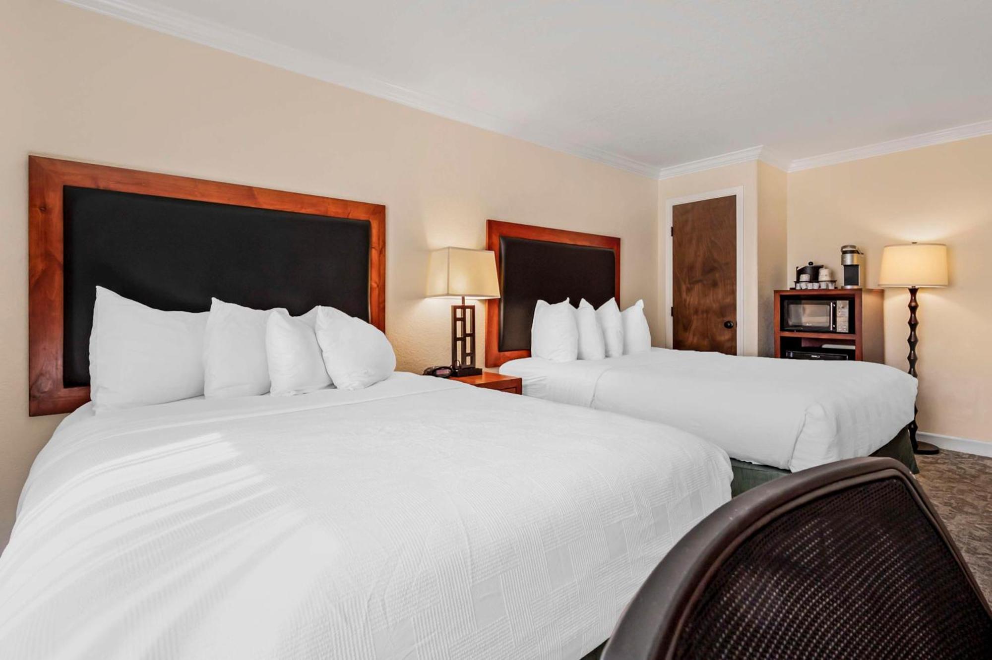 Best Western Plus Eagle Vail Airport Екстер'єр фото