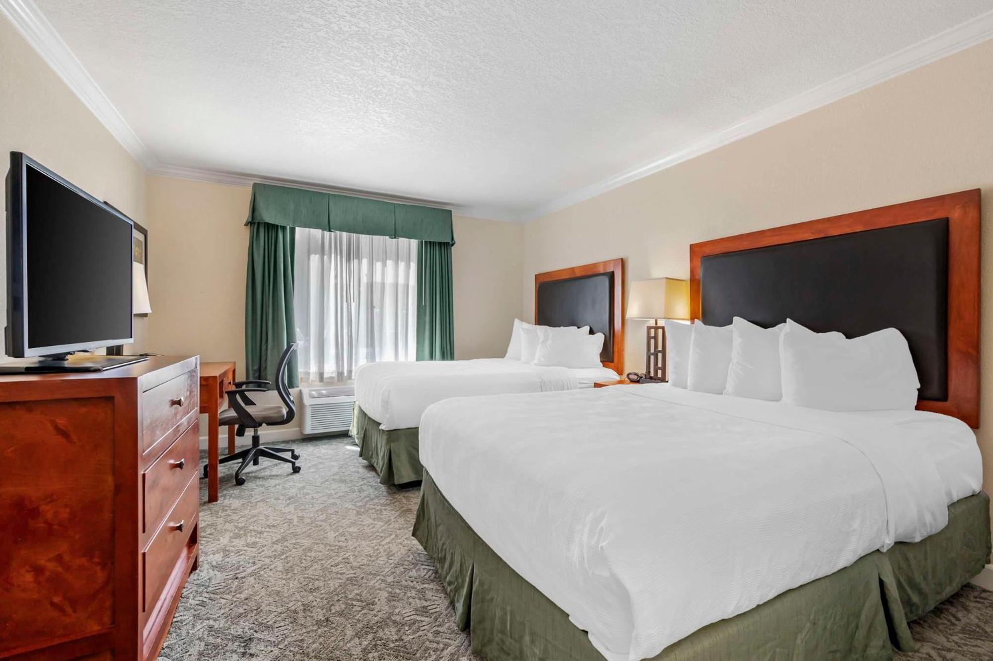 Best Western Plus Eagle Vail Airport Екстер'єр фото