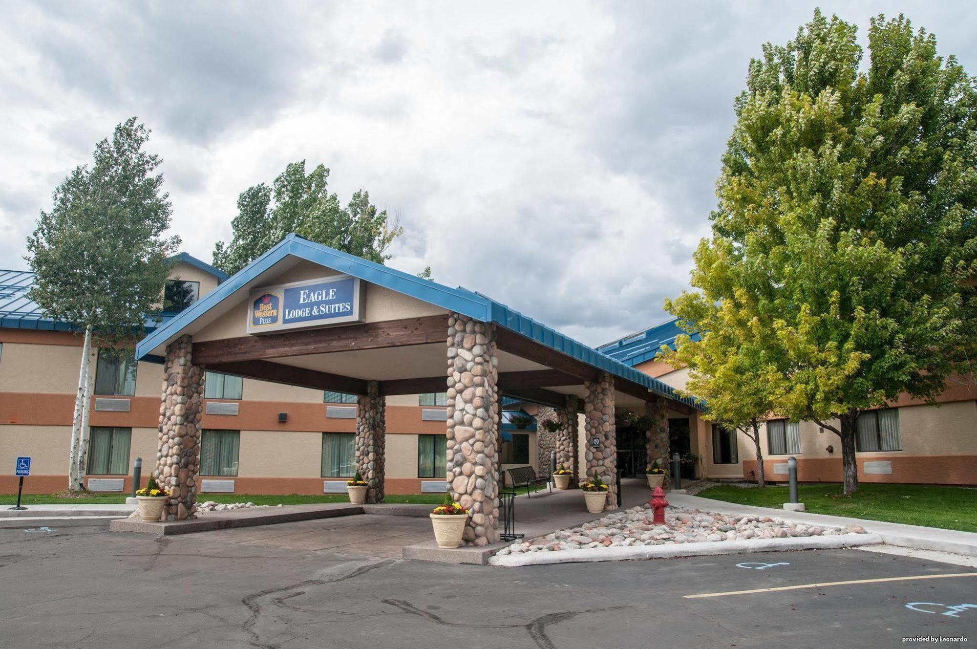 Best Western Plus Eagle Vail Airport Екстер'єр фото